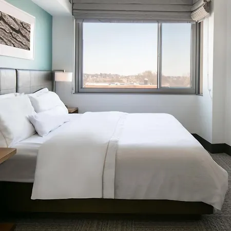 Element Omaha Midtown Crossing Hotel Exterior photo